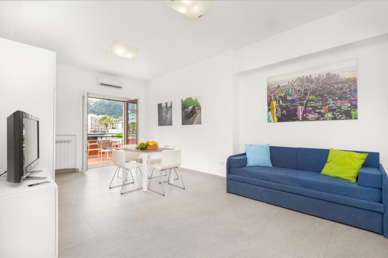 Amore Rentals - Casa Katia Sorrento Luaran gambar