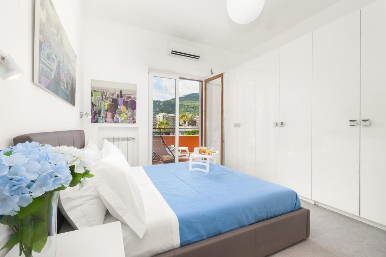 Amore Rentals - Casa Katia Sorrento Luaran gambar